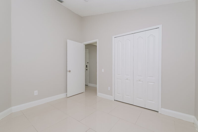 2,950/Mo, 9017 Sheldon Chase Dr Tampa, FL 33635 Bedroom View