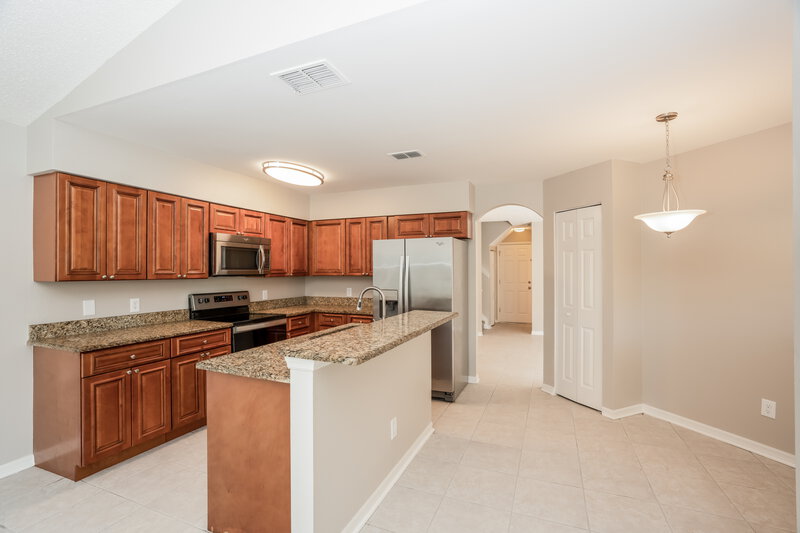 2,390/Mo, 6104 Sand Key Ln Wesley Chapel, FL 33545 Kitchen View 2