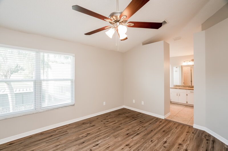 2,390/Mo, 6104 Sand Key Ln Wesley Chapel, FL 33545 Main Bedroom View