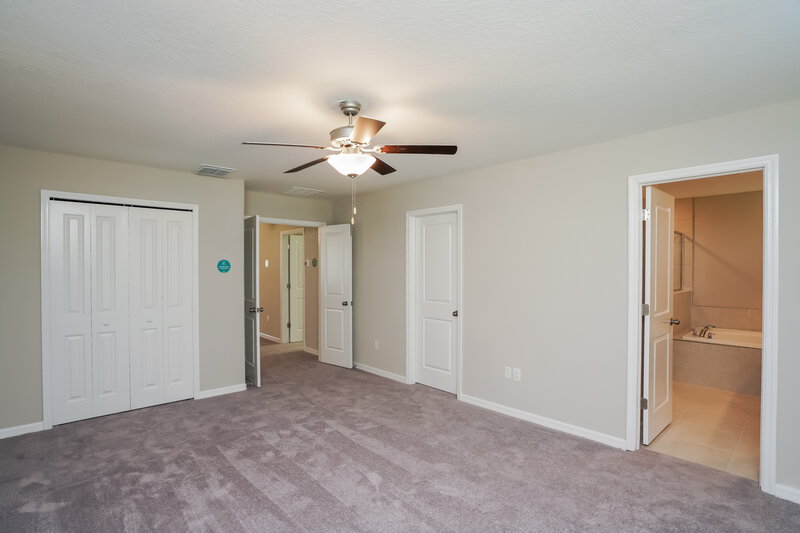 2,670/Mo, 7224 Spring Snowflake Avenue Tampa, FL 33619 Misc View 9