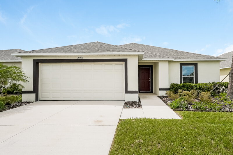 2,015/Mo, 10221 Carp Hollow Rd Sun City Center, FL 33573 External View