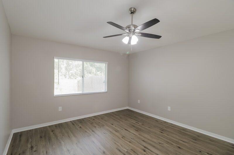 1,995/Mo, 30511 Midtown Ct Wesley Chapel, FL 33545 Bedroom View 4