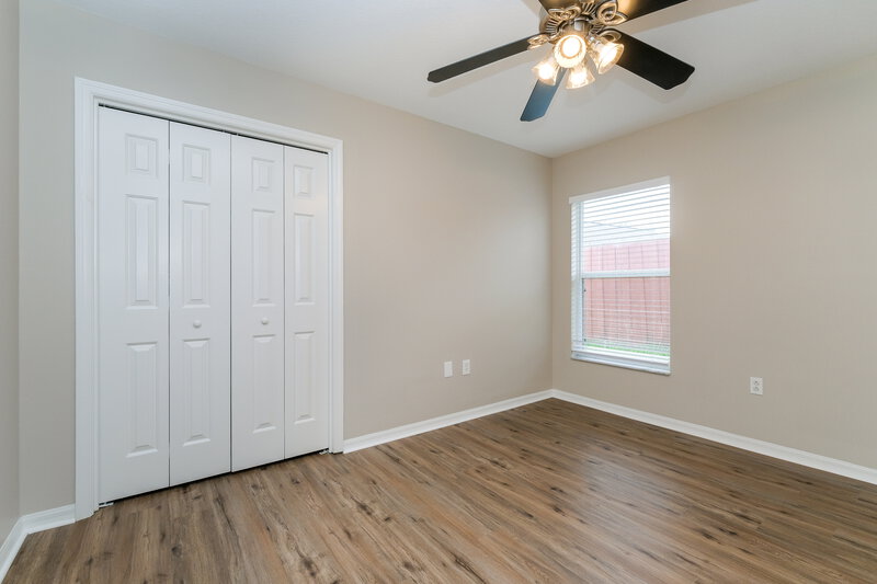 2,565/Mo, 29551 Morwen Pl Zephyrhills, FL 33543 Bedroom View