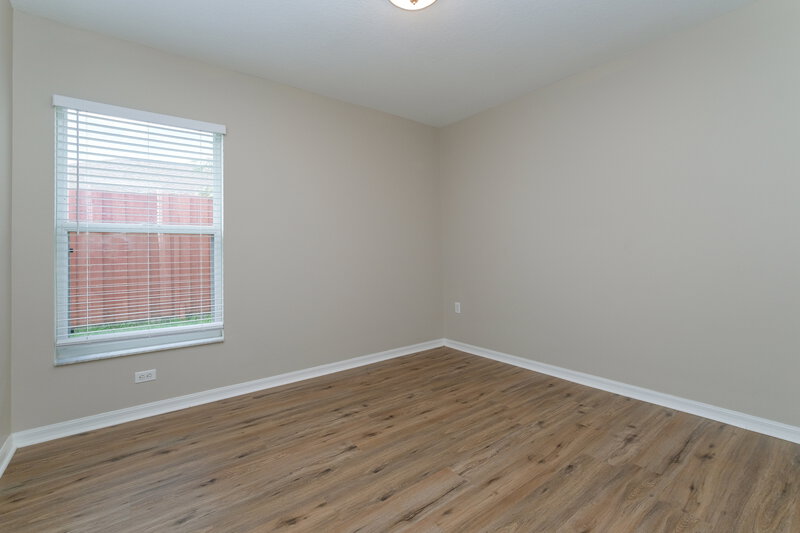 2,565/Mo, 29551 Morwen Pl Zephyrhills, FL 33543 Bedroom View 2