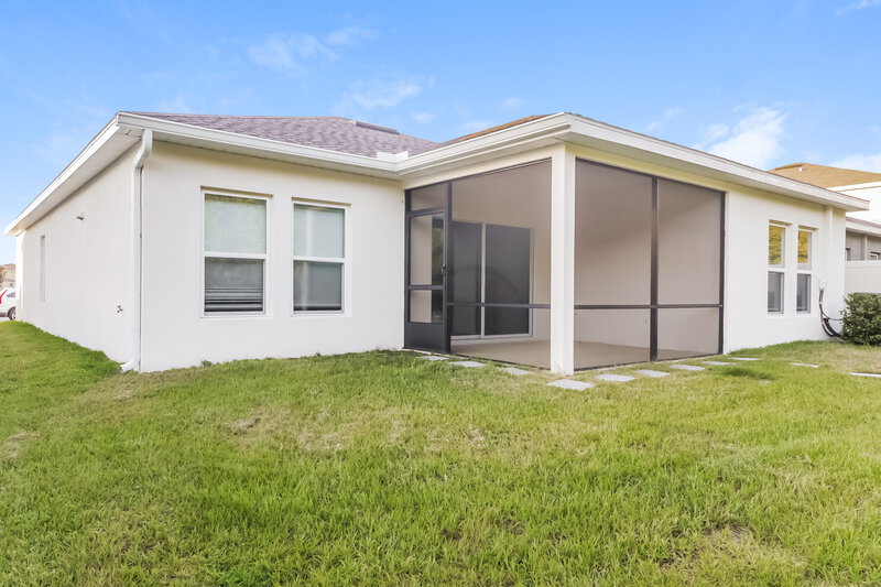 2,500/Mo, 18588 Hunters Meadow Walk Land O Lakes, FL 34638 Rear View 2