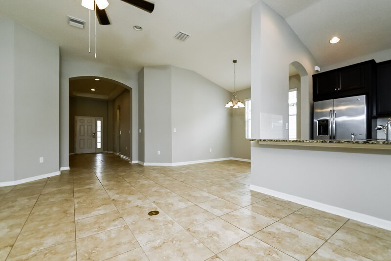 2,610/Mo, 8204 Belle Grove Ct Riverview, FL 33578 Dining Room View