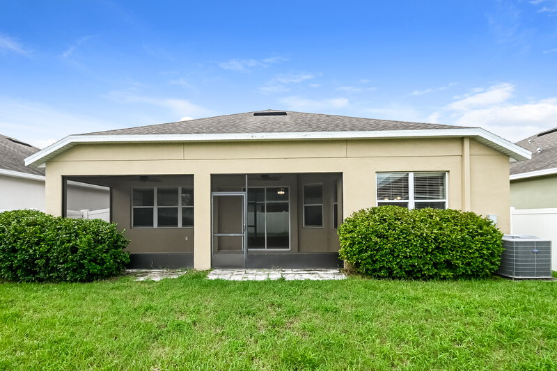 2,610/Mo, 8204 Belle Grove Ct Riverview, FL 33578 Rear View