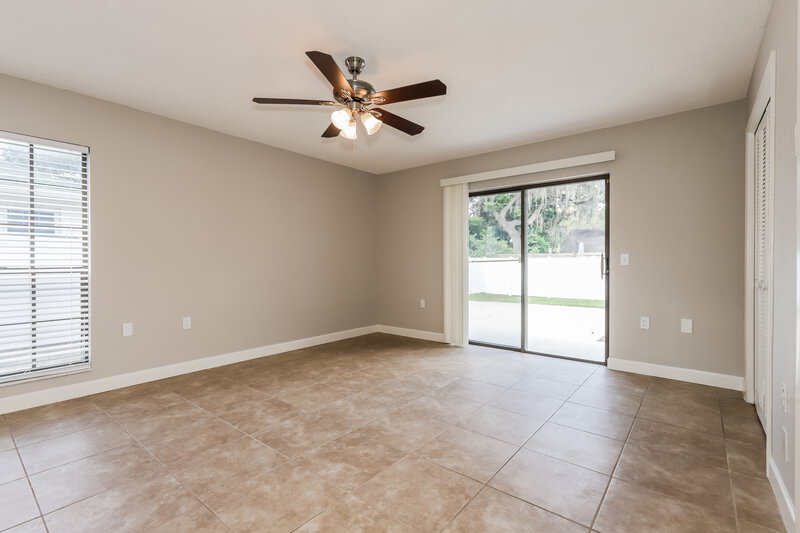 2,370/Mo, 5432 Houston Dr Lakeland, FL 33809 Main Bedroom View