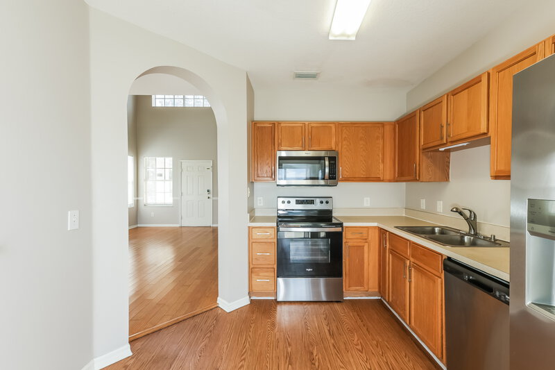 2,150/Mo, 10615 Navigation Dr Riverview, FL 33579 Kitchen View 2