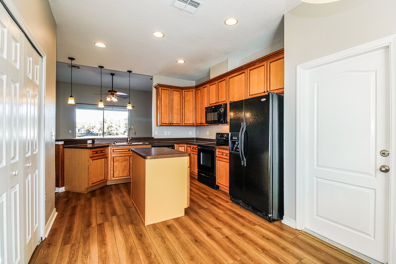 2,050/Mo, 13210 Haverhill Dr Spring Hill, FL 34609 Kitchen View