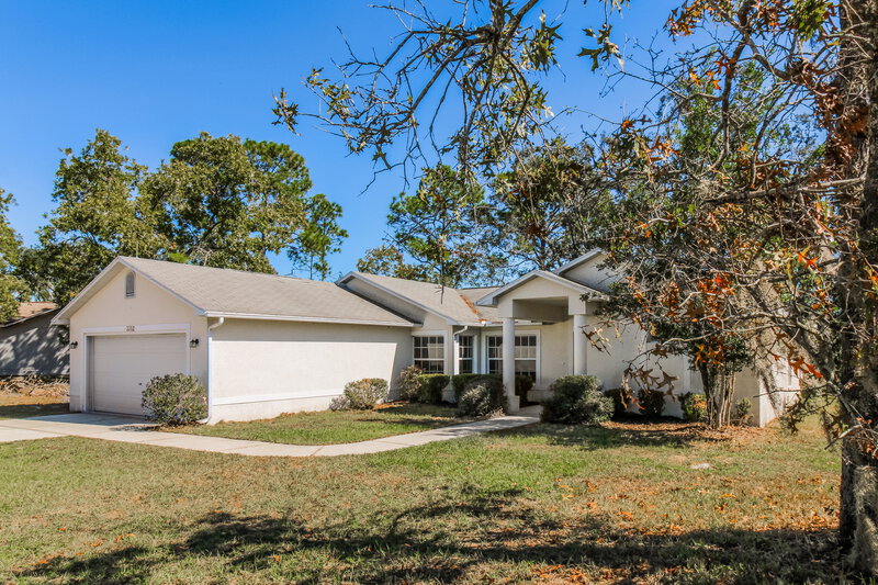 1,725/Mo, 3352 Bluestone Ave Spring Hill, FL 34609 Front View