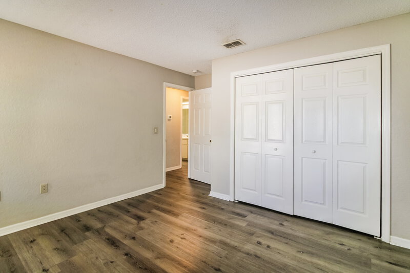 1,725/Mo, 3352 Bluestone Ave Spring Hill, FL 34609 Bedroom View 2
