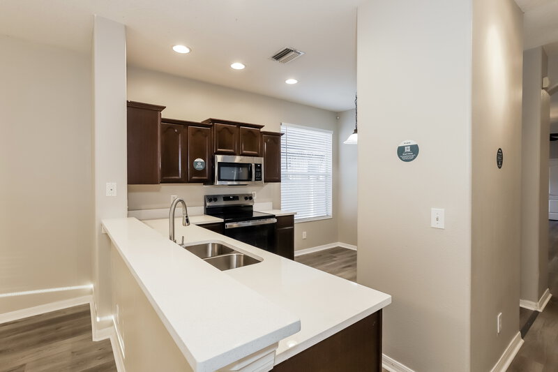 2,340/Mo, 8549 Deer Chase Dr Riverview, FL 33578 Kitchen View