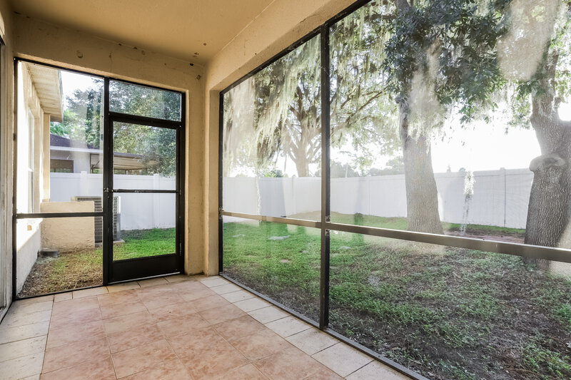 2,340/Mo, 8549 Deer Chase Dr Riverview, FL 33578 Sun Room View