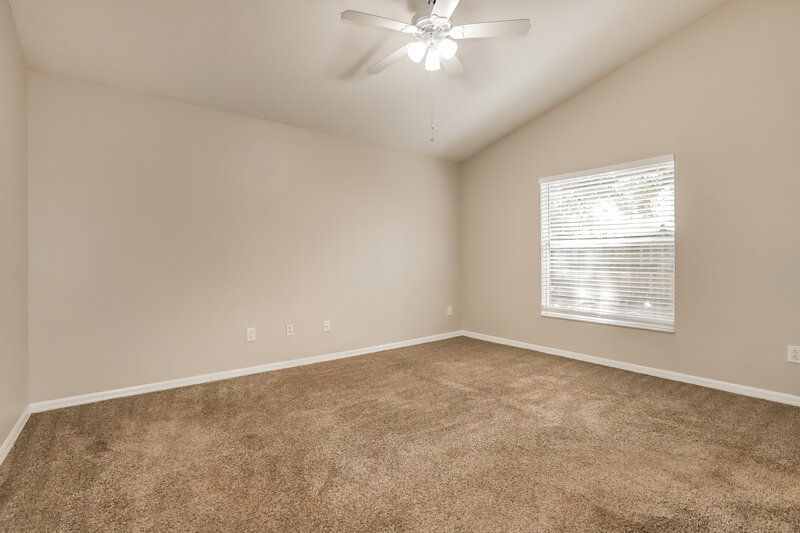 1,970/Mo, 11722 Mango Cross Ct Seffner, FL 33584 Main Bedroom View