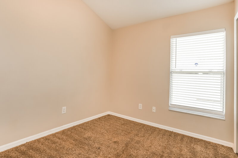 1,970/Mo, 11722 Mango Cross Ct Seffner, FL 33584 Bedroom View