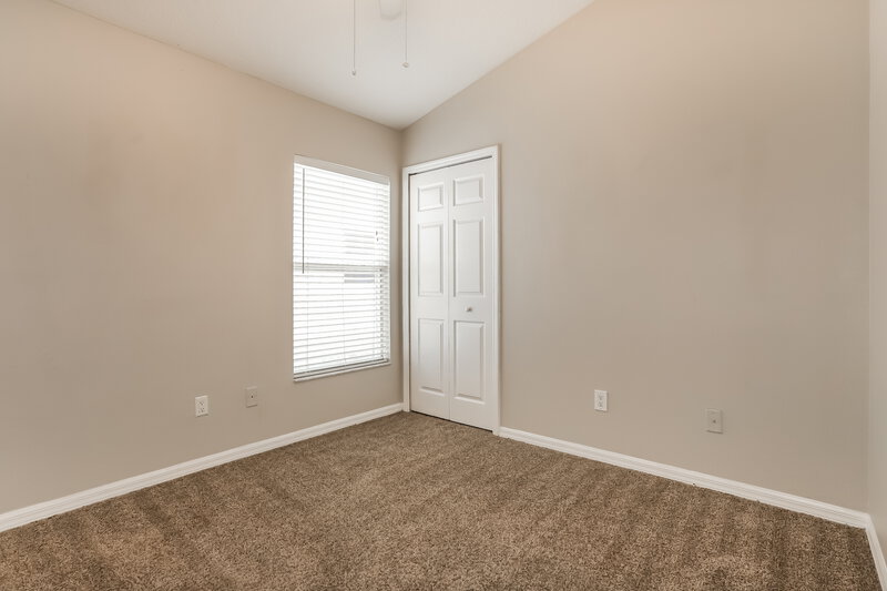 1,970/Mo, 11722 Mango Cross Ct Seffner, FL 33584 Bedroom View 2