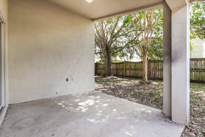 1,970/Mo, 11722 Mango Cross Ct Seffner, FL 33584 Covered Patio View