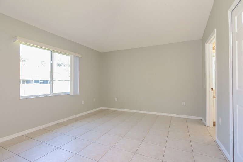 2,370/Mo, 1305 Sweet Gum Dr Brandon, FL 33511 Bedroom View 2