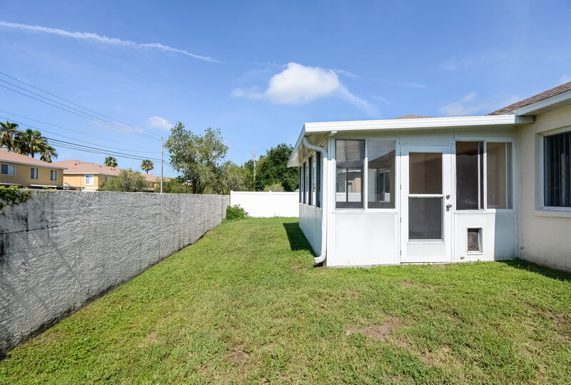 2,370/Mo, 1305 Sweet Gum Dr Brandon, FL 33511 Exterior View