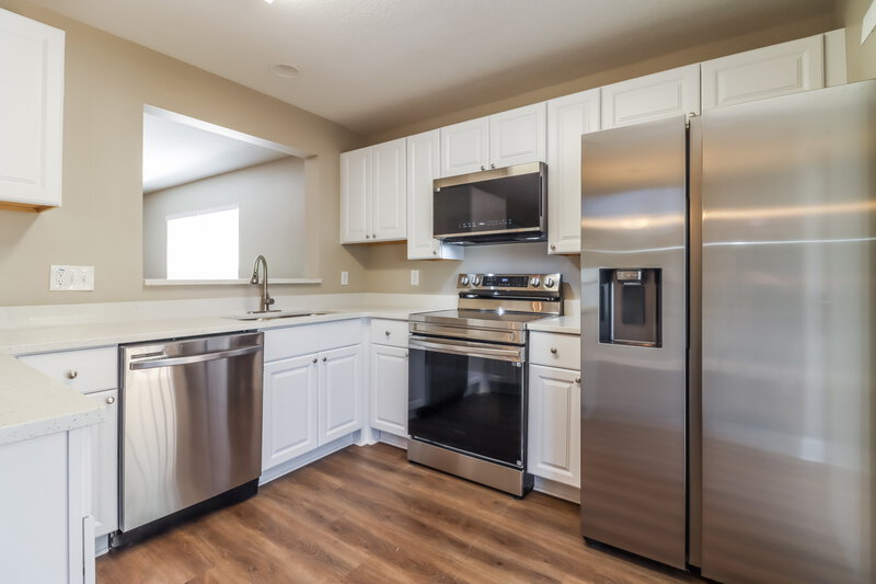 2,385/Mo, 8636 Persea Ct Trinity, FL 34655 Kitchen View