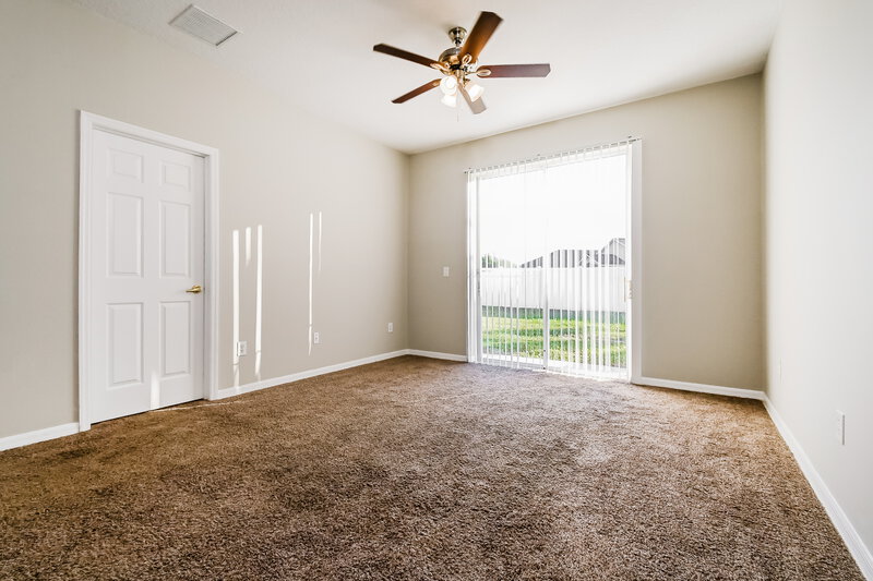 3,000/Mo, 34442 Smart Dr Zephyrhills, FL 33541 Living Room View