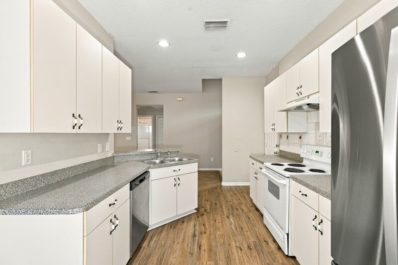 1,830/Mo, 34442 Smart Dr Zephyrhills, FL 33541 Misc View 5