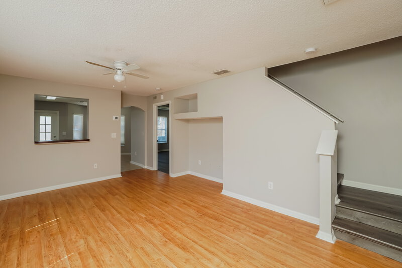 1,960/Mo, 6035 Pointe Pleasant Blvd Zephyrhills, FL 33545 Living Room View