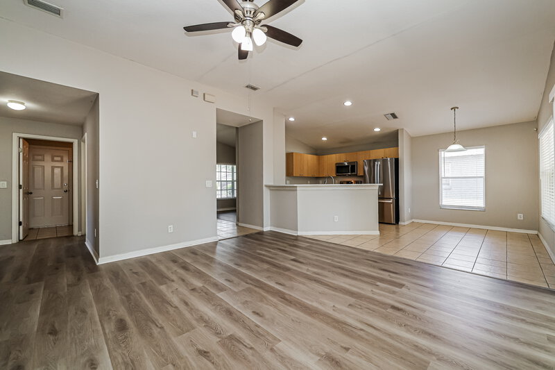 0/Mo, 11351 Coconut Island Dr Riverview, FL 33569 Living Room View