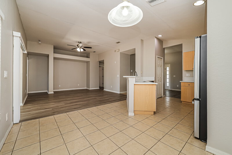 0/Mo, 11351 Coconut Island Dr Riverview, FL 33569 Breakfast Nook View 2