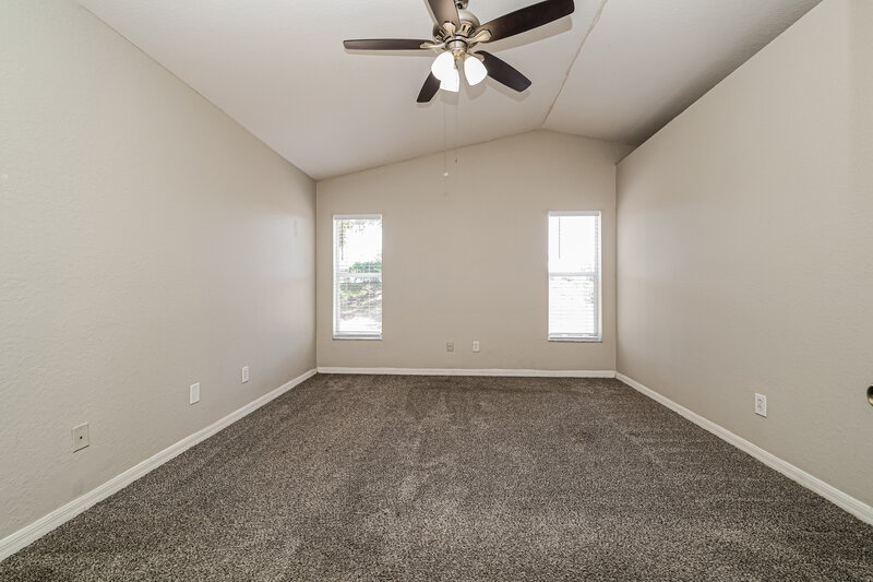 0/Mo, 11351 Coconut Island Dr Riverview, FL 33569 Main Bedroom View