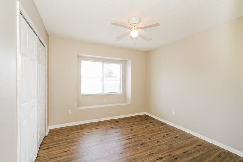 2,270/Mo, 5714 Tanagerlake Rd Lithia, FL 33547 Bedroom View