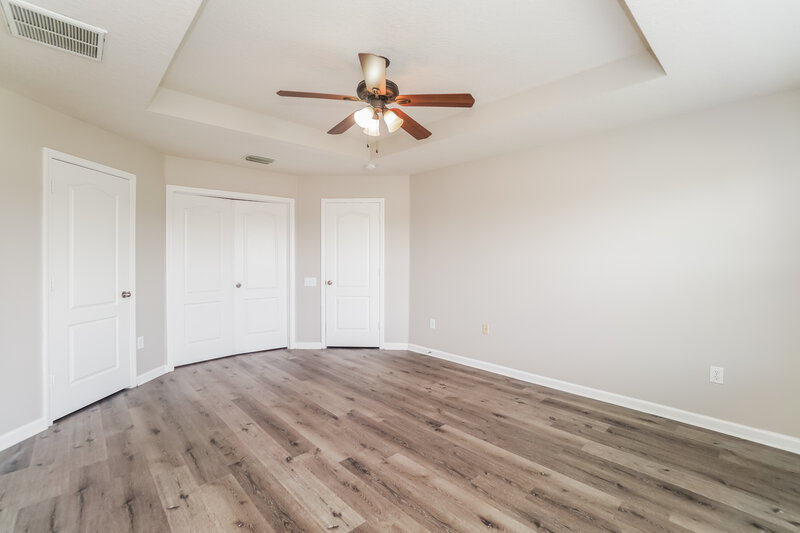 2,800/Mo, 7907 Outerbridge St Wesley Chapel, FL 33545 Main Bedroom View 2