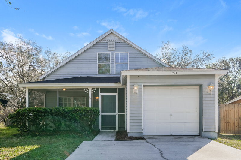 2,140/Mo, 742 Cape Cod Cir Valrico, FL 33594 External View