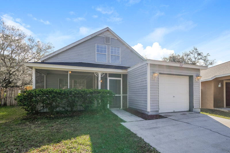 2,140/Mo, 742 Cape Cod Cir Valrico, FL 33594 Front View