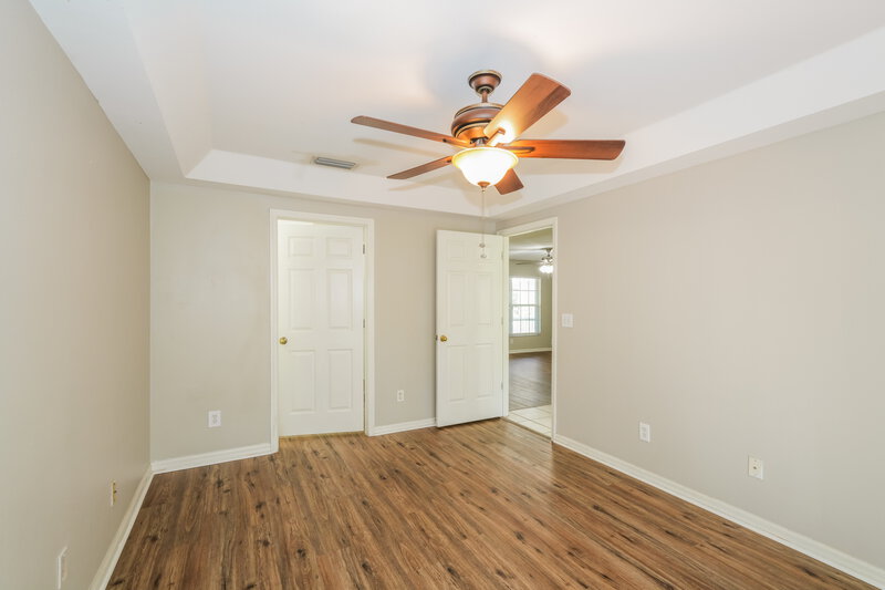 2,140/Mo, 742 Cape Cod Cir Valrico, FL 33594 Main Bedroom View 2