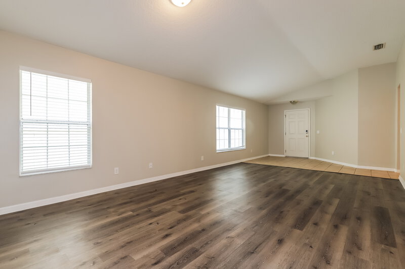 3,710/Mo, 11160 Golden Silence Dr Riverview, FL 33579 Living Room View