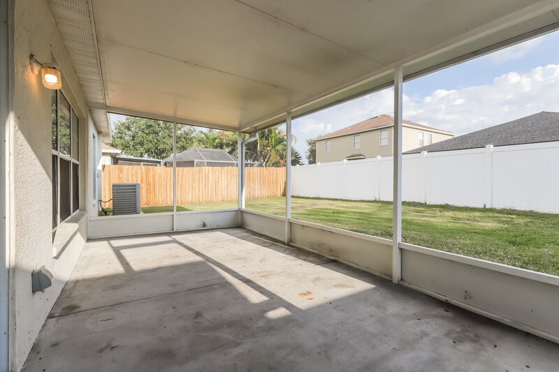 3,710/Mo, 11160 Golden Silence Dr Riverview, FL 33579 Sun Room View