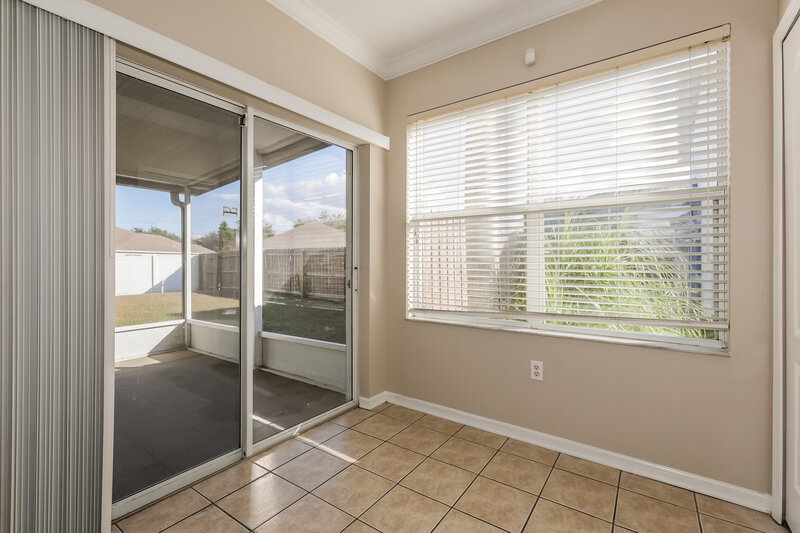 2,335/Mo, 12504 Evington Point Dr Riverview, FL 33579 Breakfast Nook View