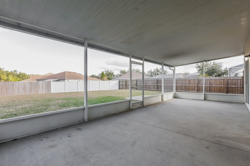 2,335/Mo, 12504 Evington Point Dr Riverview, FL 33579 Sun Room View