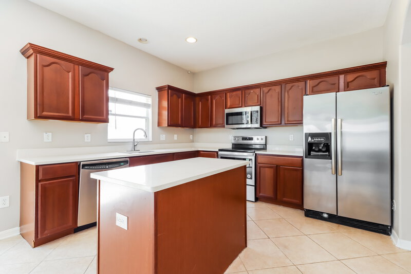 2,565/Mo, 6355 Desert Peace Ave Land O Lakes, FL 34639 Kitchen View