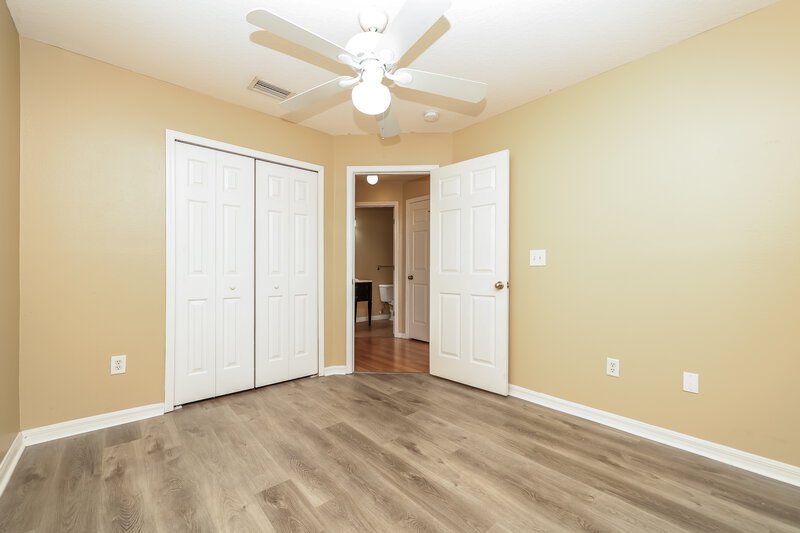 1,995/Mo, 6708 Summer Haven Dr Riverview, FL 33578 Bedroom View 4