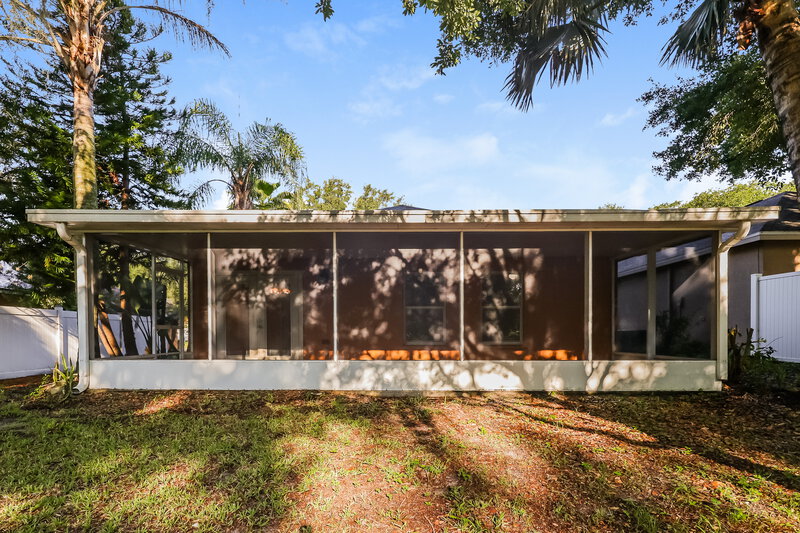 1,995/Mo, 6708 Summer Haven Dr Riverview, FL 33578 Rear View