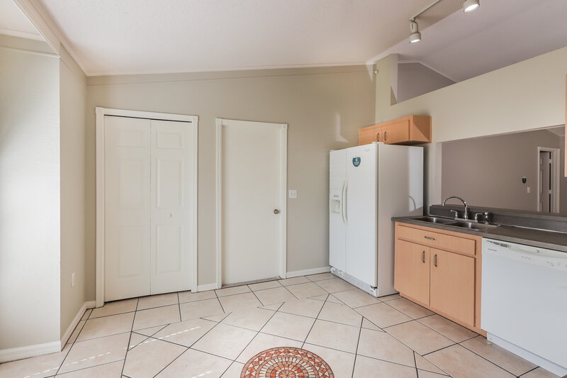 1,825/Mo, 2738 Hickory Ridge Dr Lakeland, FL 33813 Dining Room View