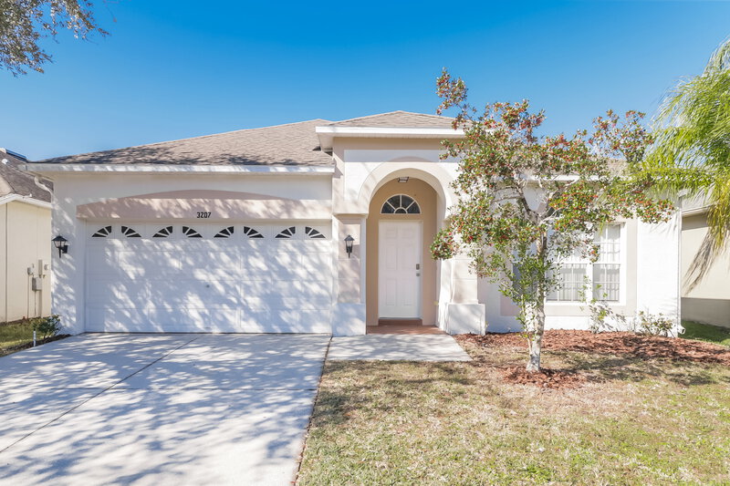 2,210/Mo, 3207 Downan Point Dr Land O Lakes, FL 34638 External View