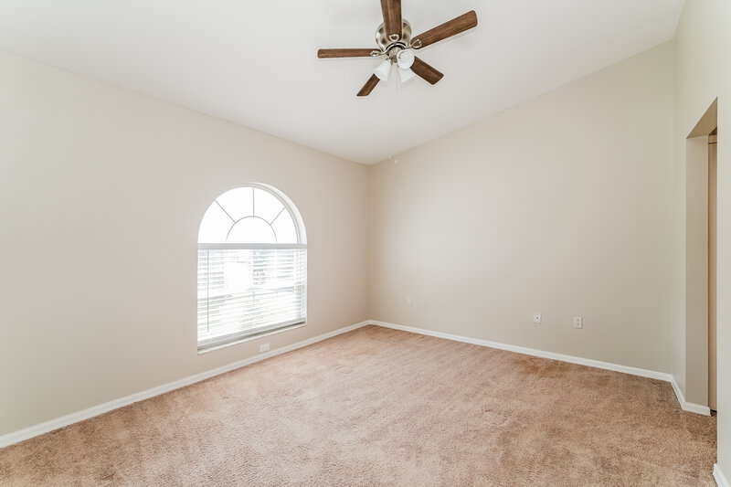 2,110/Mo, 2132 Ridgemore Dr Valrico, FL 33594 Main Bedroom View