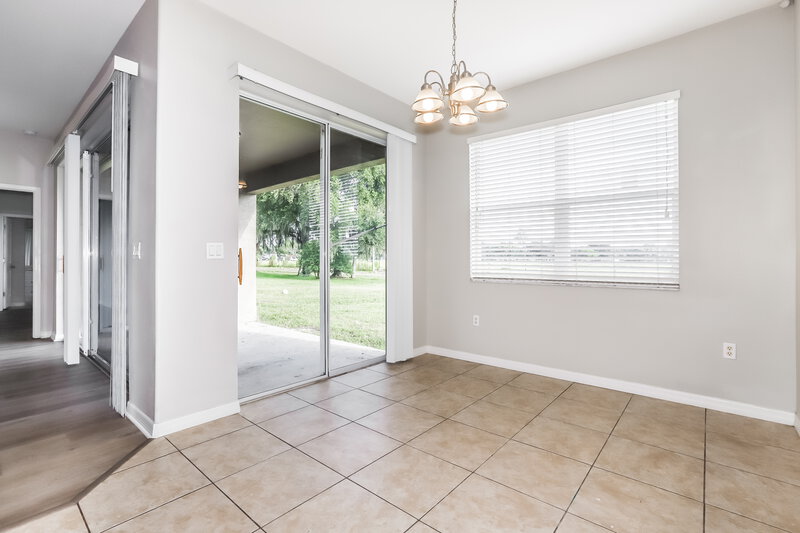 2,240/Mo, 2459 Hamlet Cir Lakeland, FL 33810 Breakfast Nook View