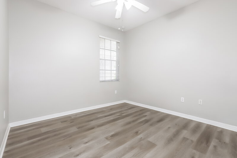 2,240/Mo, 2459 Hamlet Cir Lakeland, FL 33810 Main Bedroom View