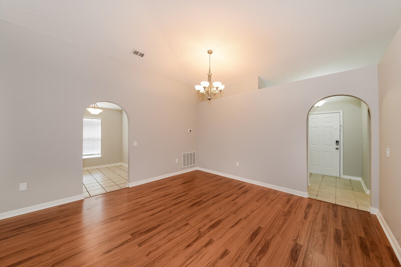 2,240/Mo, 4705 Dragon Tail Ct Valrico, FL 33594 Dining Room View