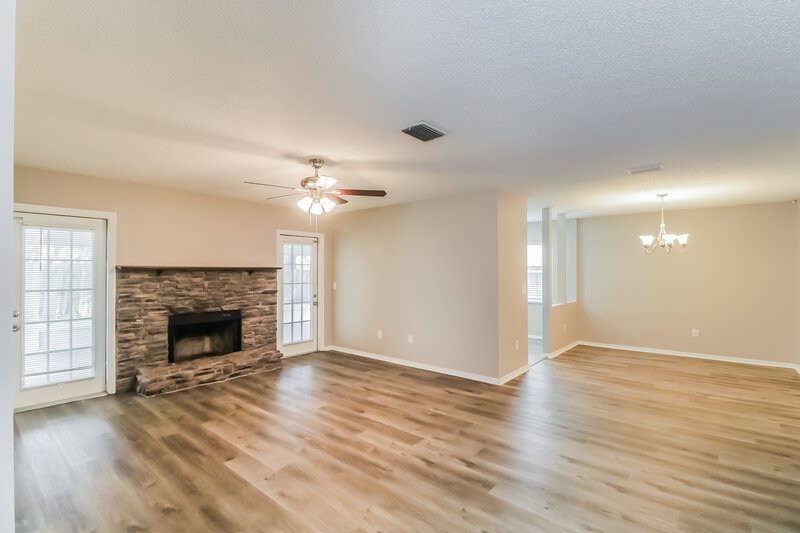 2,310/Mo, 1526 Baker Rd Lutz, FL 33559 Living Room View